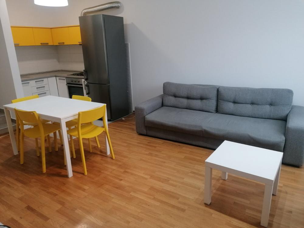 Slika 3 - Stan,NOVI SAD,CENTAR,kv: 46.00, € 129500, ID: 1058985