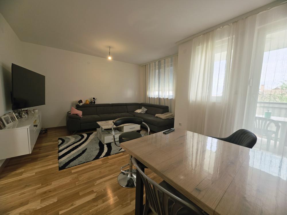 Slika 1 - Stan,NOVI SAD,ADICE,kv: 78.00, € 160000, ID: 1065599