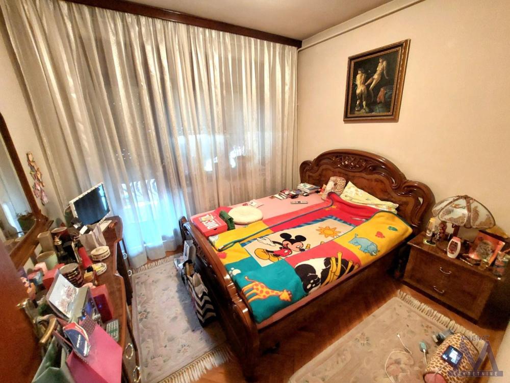 Slika 3 - Stan,NOVI SAD,GRBAVICA,kv: 58, € 170000, ID: 1019330