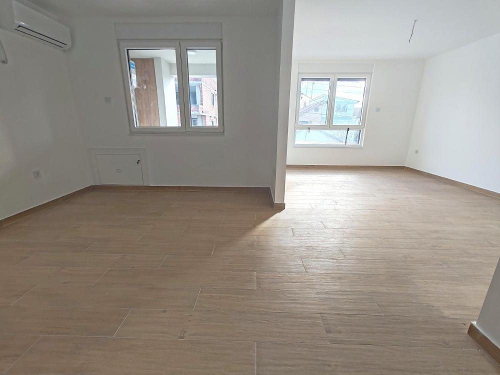 Glavna slika -Stan,NOVI SAD,TELEP,kv: 96.00, € 250160, ID: 1059193