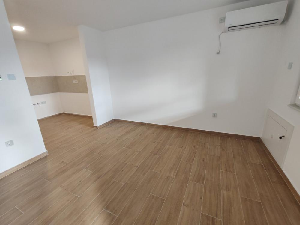 Slika 1 - Stan,NOVI SAD,TELEP,kv: 96.00, € 250160, ID: 1059193