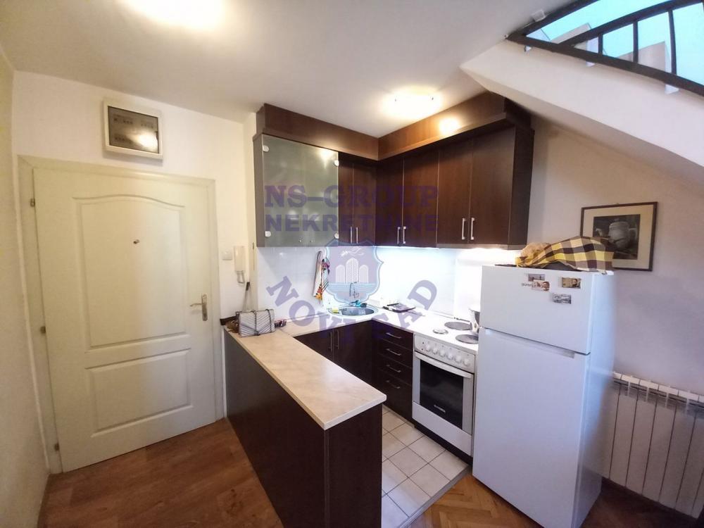 Slika 4 - Trosoban, 55m2, Bulevar Evrope Novi Sad