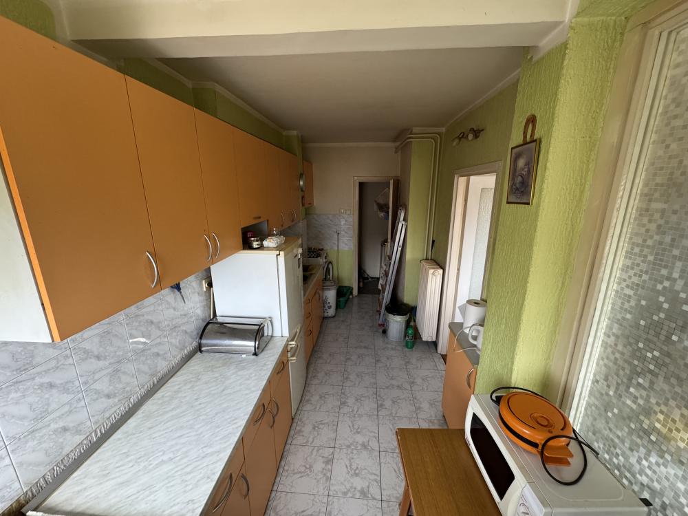 Slika 6 - VLASNIK Trosoban stan Bulevar Kralja Petra I, 1/1