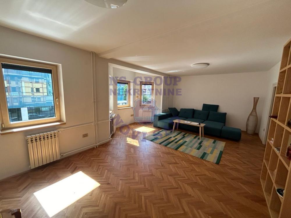 Slika 1 - Odličan četvorosoban stan na Spensu!