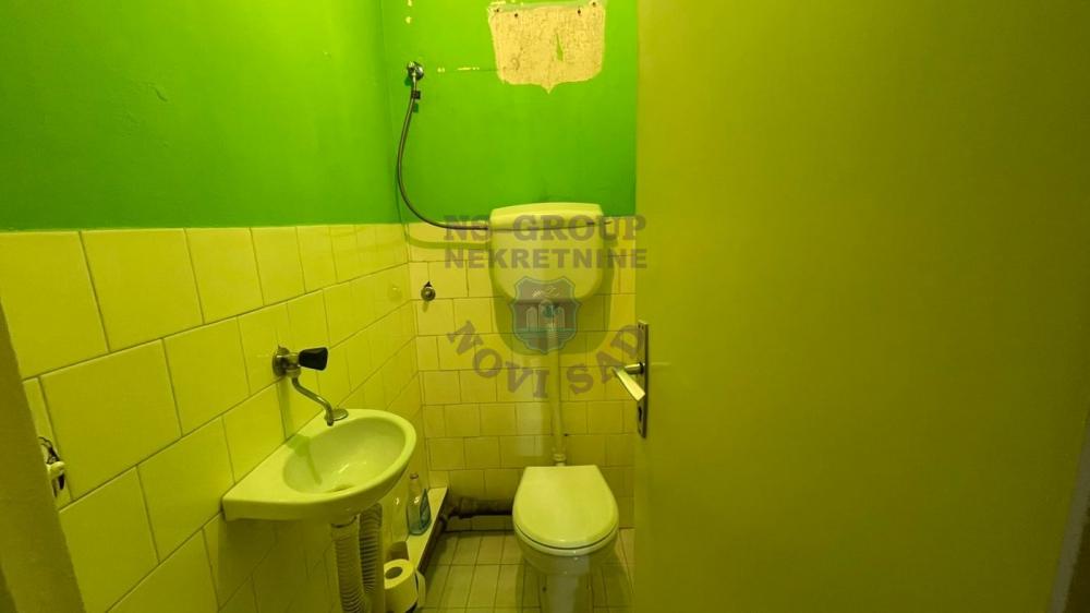 Slika 8 - Odlican troiposoban stan na Limanu 3 !