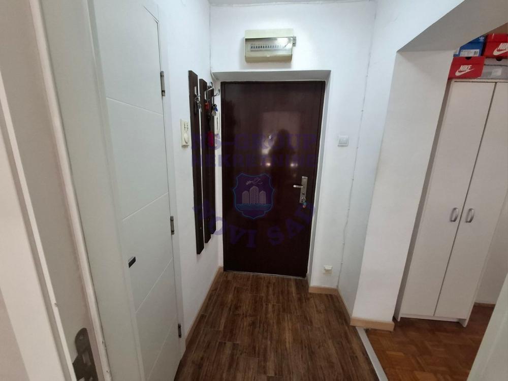 Slika 7 - Dvosoban renoviran stan- Detelinara!