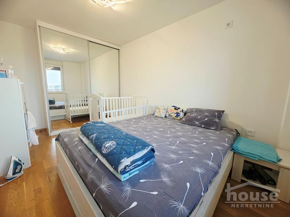 Slika 6 - Stan,NOVI SAD,BULEVAR PATRIJARHA PAVLA,kv: 82.00, € 230000, ID: 1065604