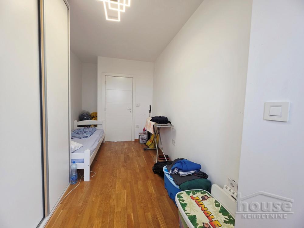 Slika 9 - Stan,NOVI SAD,BULEVAR PATRIJARHA PAVLA,kv: 82.00, € 230000, ID: 1065604