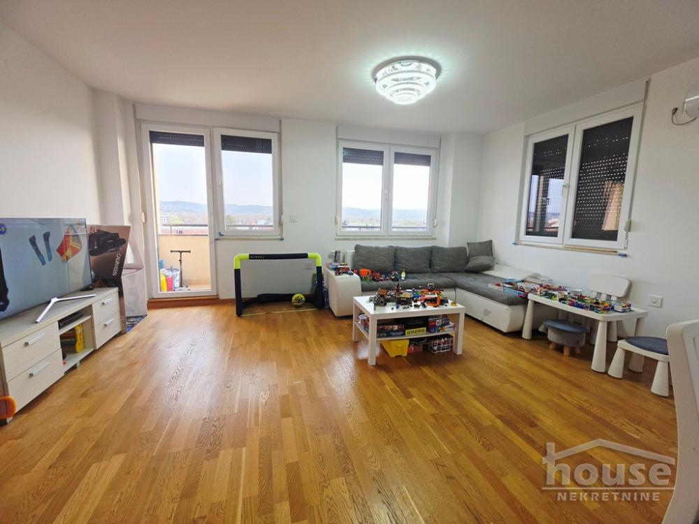 Slika 2 - Stan,NOVI SAD,BULEVAR PATRIJARHA PAVLA,kv: 82.00, € 230000, ID: 1065604