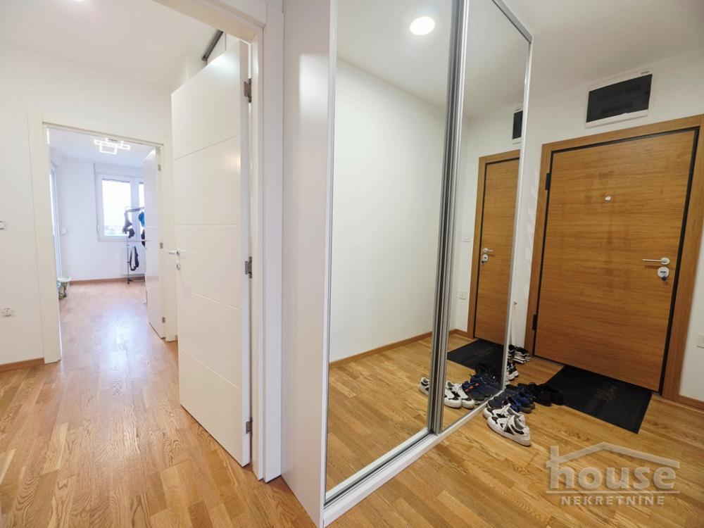 Slika 11 - Stan,NOVI SAD,BULEVAR PATRIJARHA PAVLA,kv: 82.00, € 230000, ID: 1065604