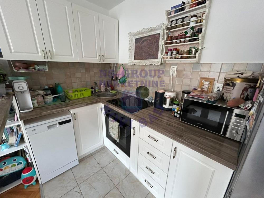 Slika 8 - Prodaja stana, 55m2, Grbavica Novi Sad, sa terasom, ima lift