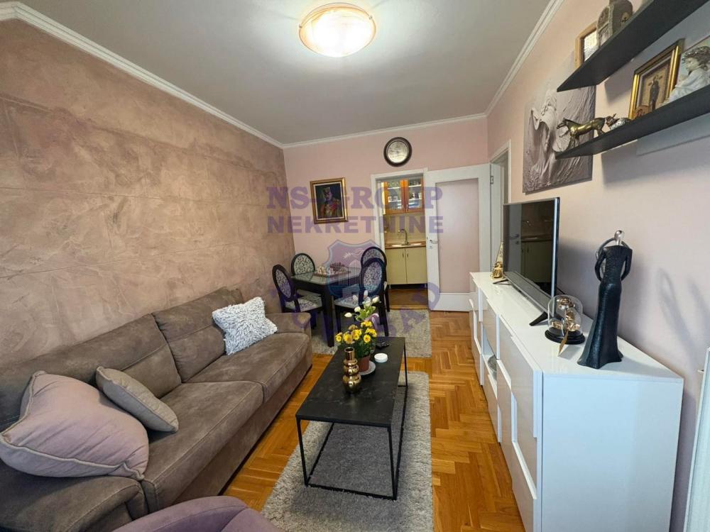 Slika 1 - š:566915 Dvoiposoban stan Podbara