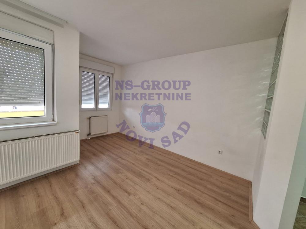 Slika 2 - Prodaja stana, 34m2, Podbara Novi Sad