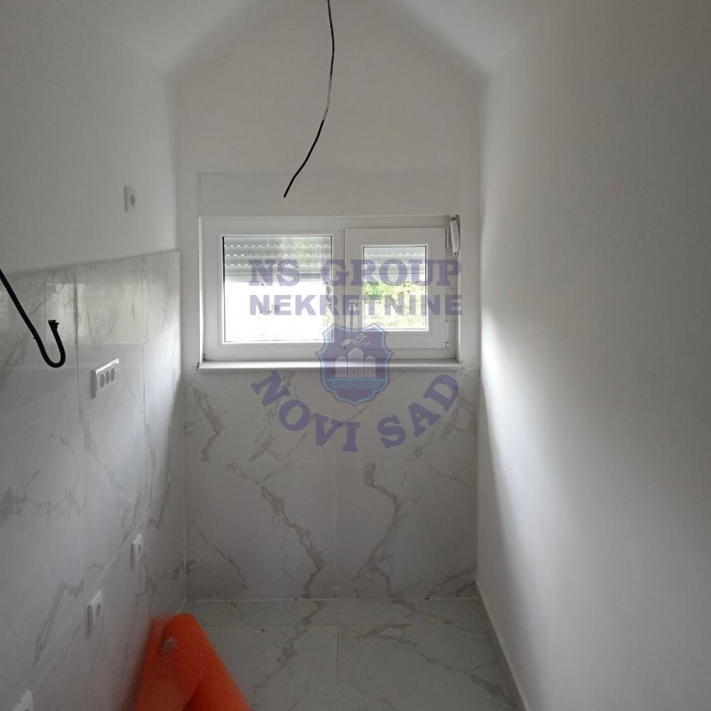 Slika 2 - Dvoiposoban - 63m2 - Petrovaradin