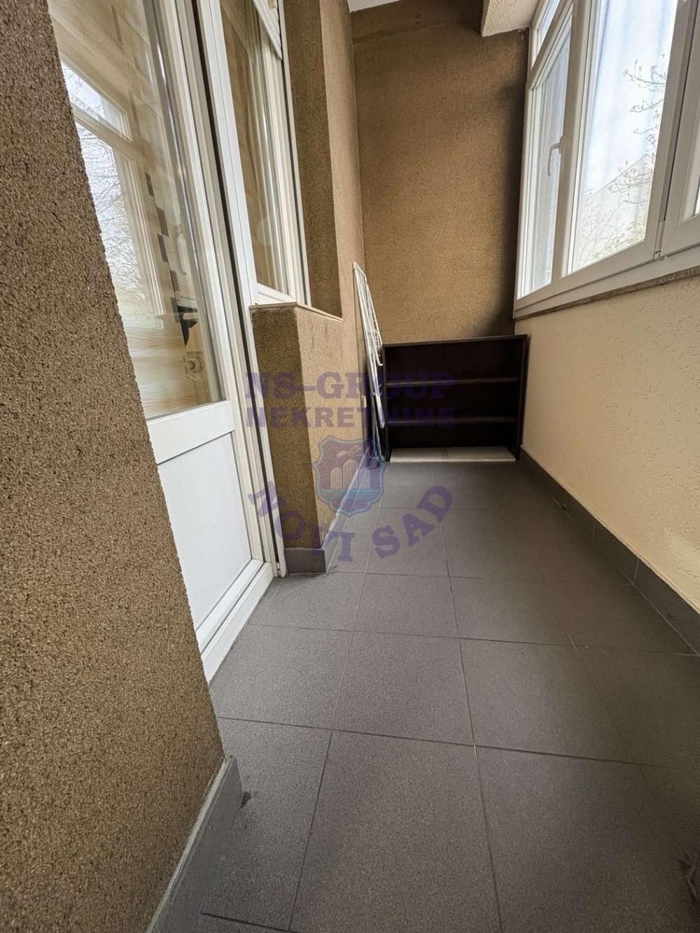 Slika 6 - Odličan dvosoban stan u blizini Bulevara! 