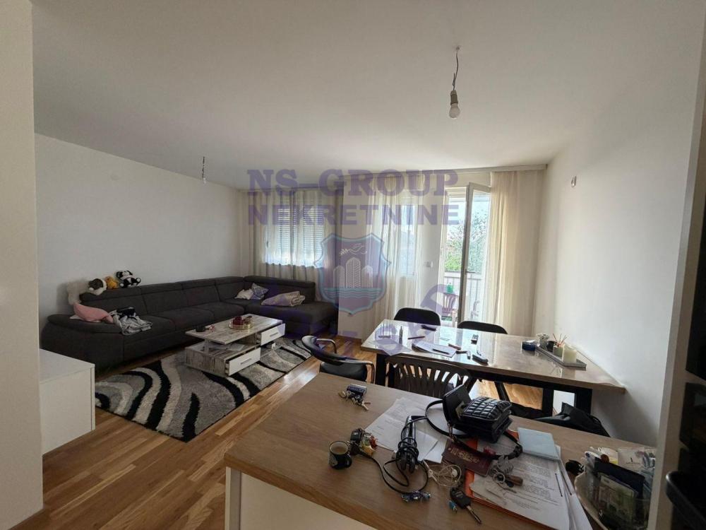 Slika 1 - Troiposoban, 78m2, Adice Novi Sad