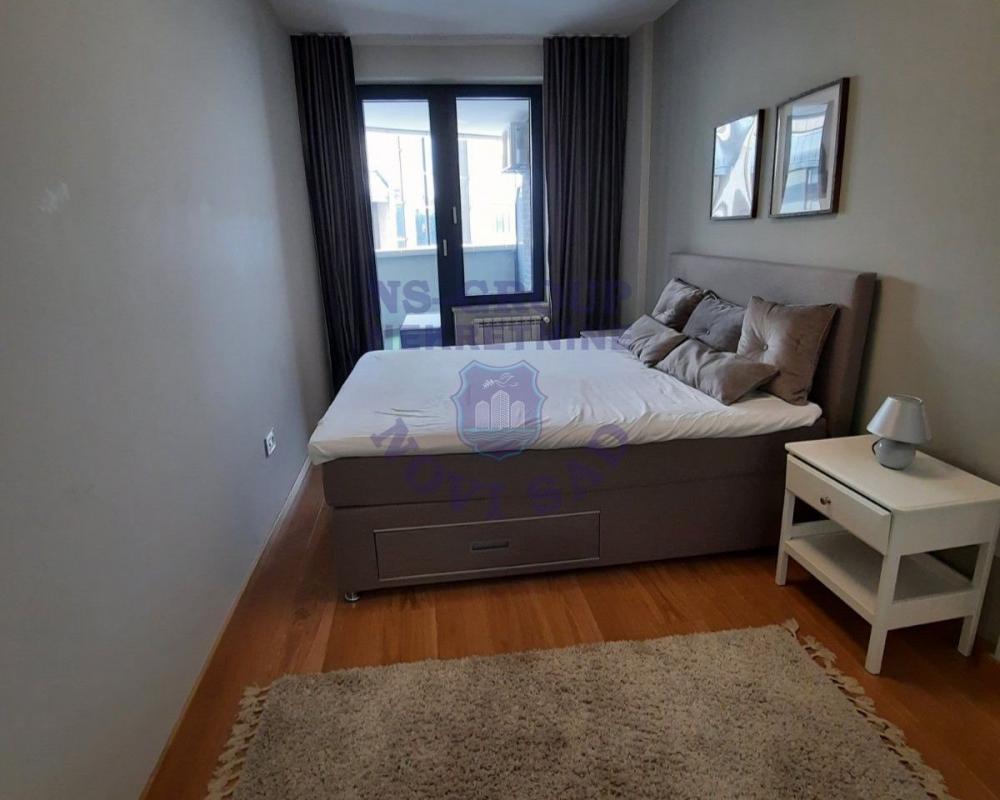 Slika 7 - Dvosoban, 56m2, Novi Sad centar Novi Sad, sa terasom, ima lift