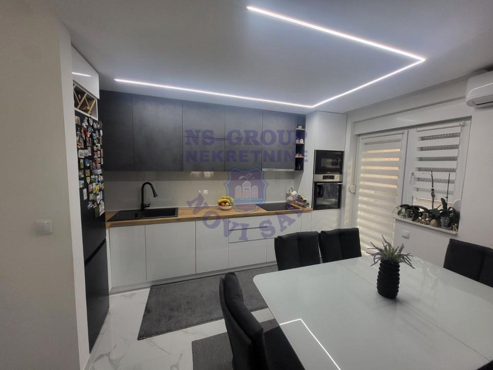 Slika 1 - š:566961 Dvoiposoban stan Somborska rampa