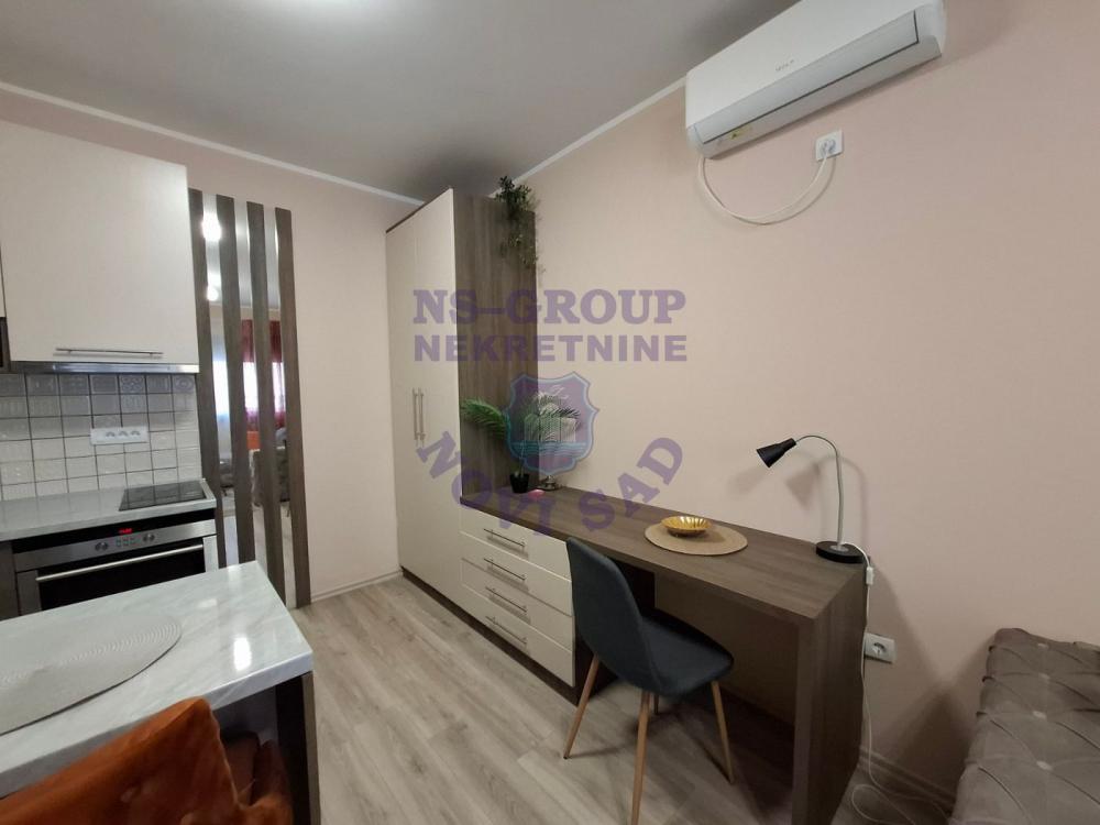 Slika 2 - Jednosoban, 26m2, Nova Detelinara Novi Sad