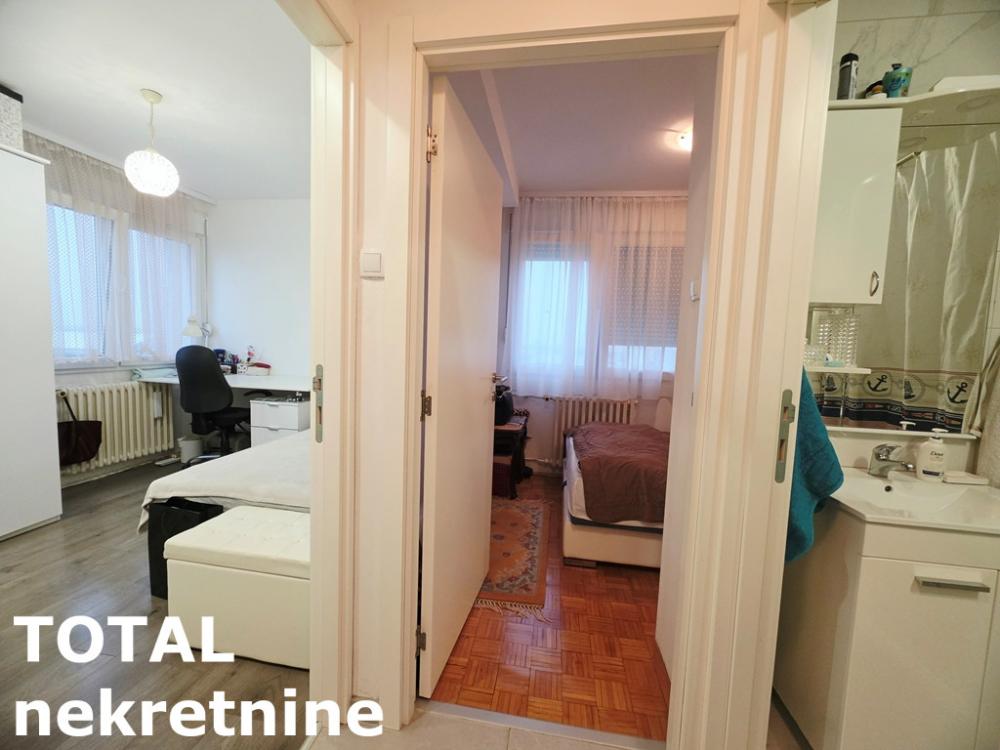 Slika 11 - Stan,NOVI SAD,LIMAN 2,kv: 70.00, € 245000, ID: 1102006