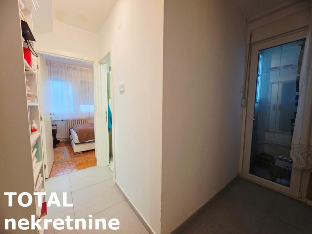 Slika 10 - Stan,NOVI SAD,LIMAN 2,kv: 70.00, € 245000, ID: 1102006