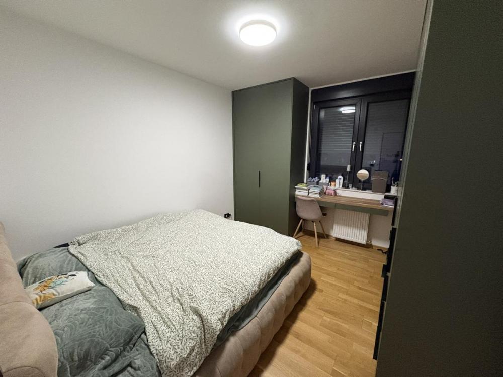 Slika 7 - Troiposoban stan u urbanoj vili, Telep