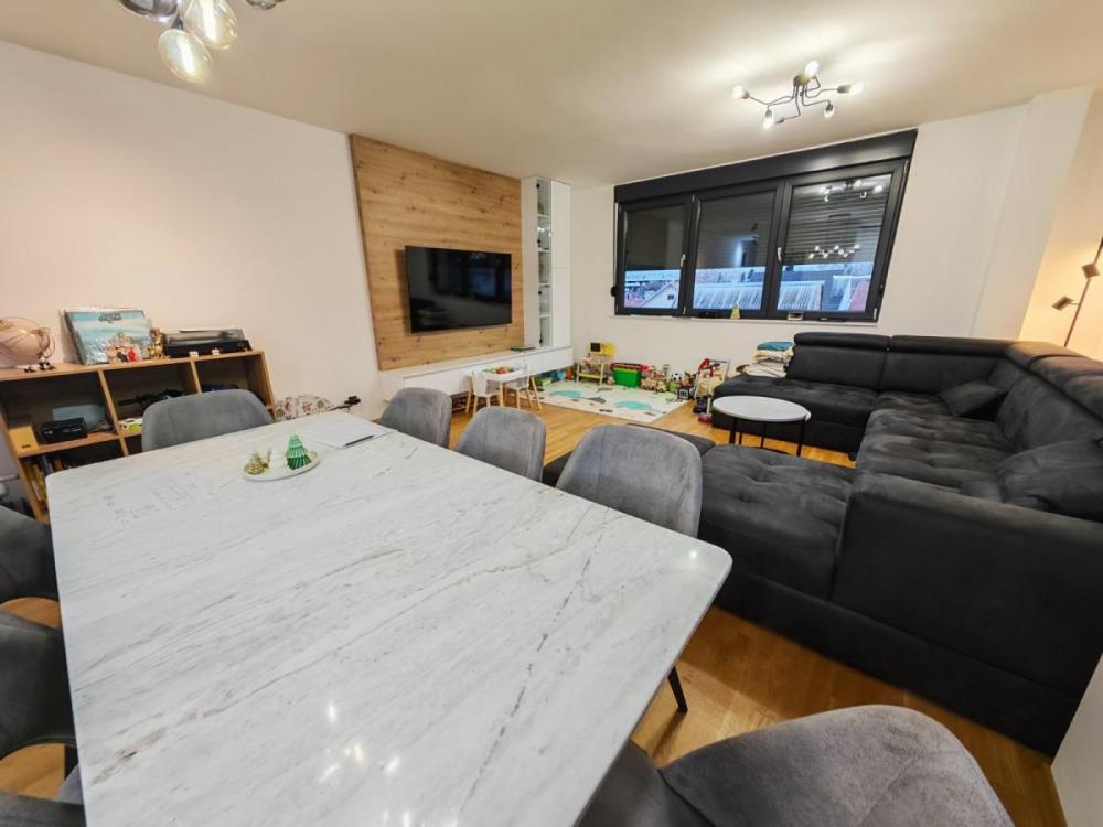 Slika 4 - Troiposoban stan u urbanoj vili, Telep