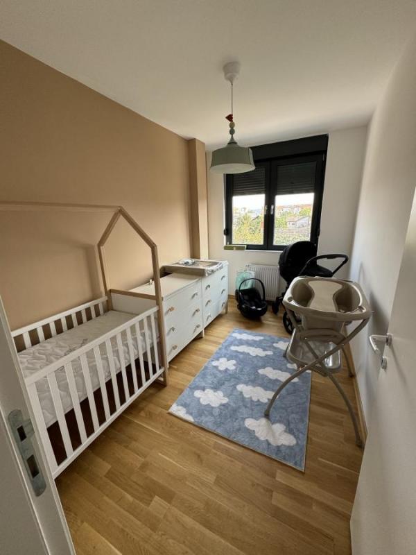 Slika 10 - Troiposoban stan u urbanoj vili, Telep