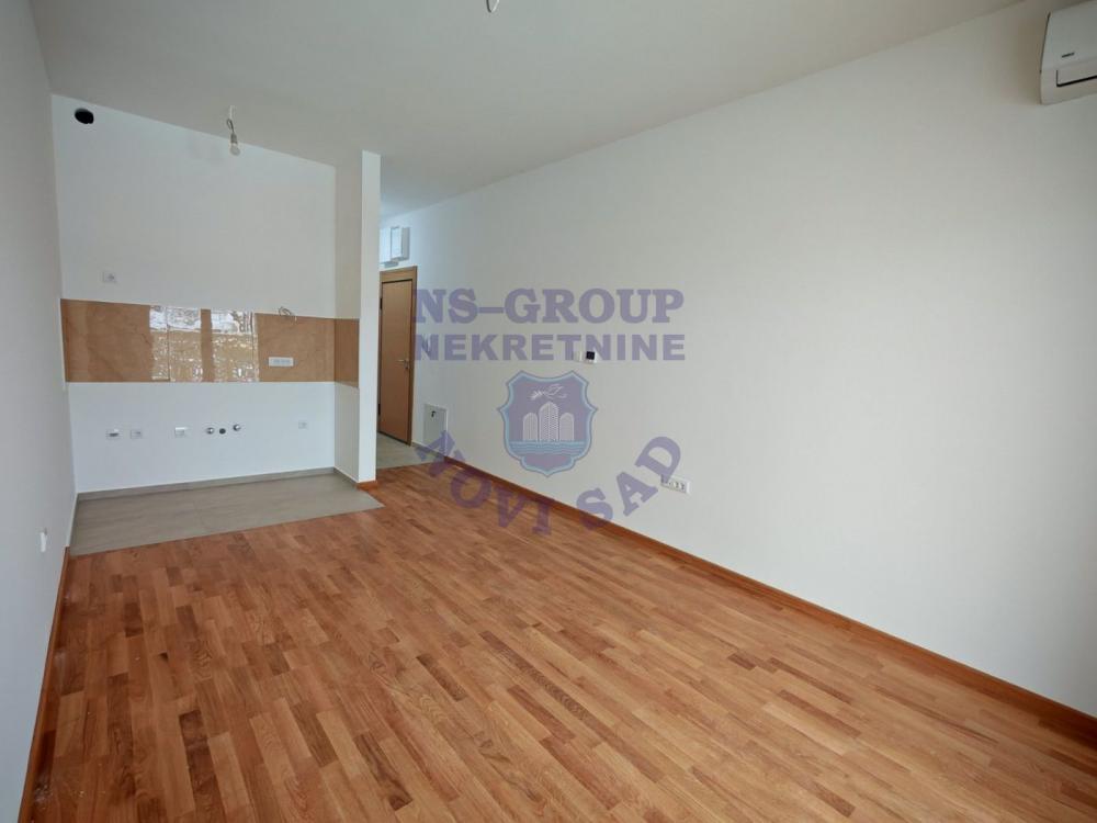 Slika 2 - Prodaja stana, 28m2, Petrovaradin Novi Sad, sa terasom