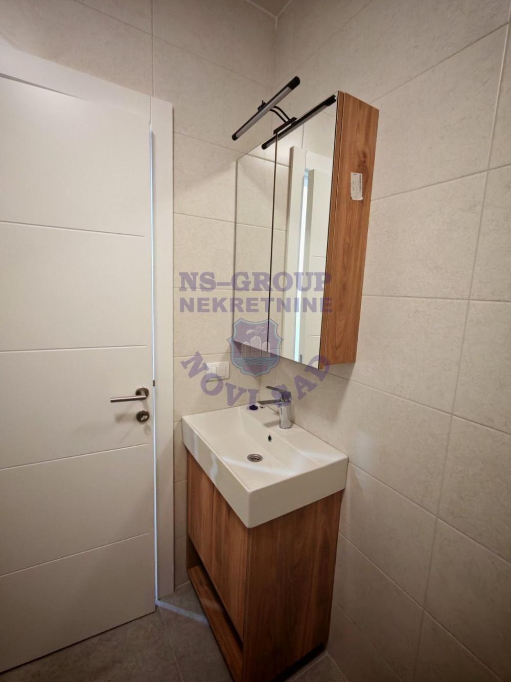 Slika 5 - Prodaja stana, 28m2, Petrovaradin Novi Sad, sa terasom