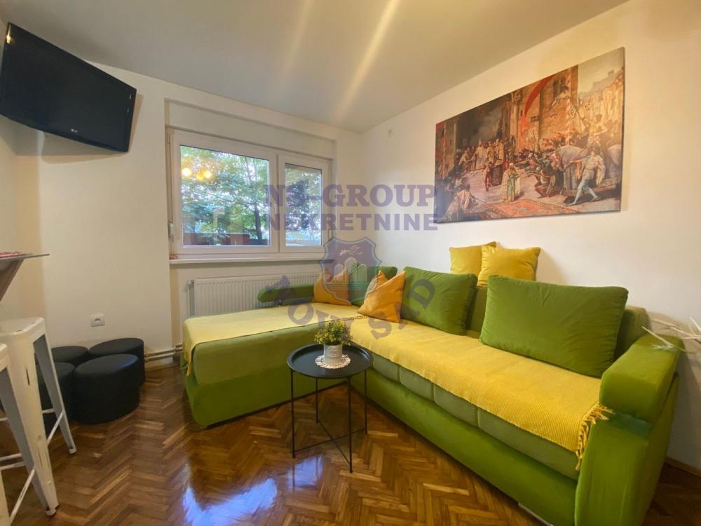 Slika 1 - Dvosoban stan na fantastičnoj lokaciji!