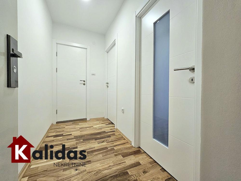 Slika 6 - Stan,NOVI SAD,CARA DUŠANA,kv: 43, € 127200, ID: 1008682