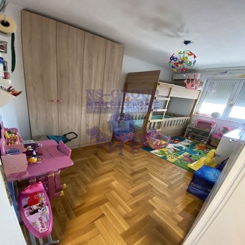 Slika 5 - Trosoban, 66m2, Nova Detelinara Novi Sad, sa terasom, ima lift