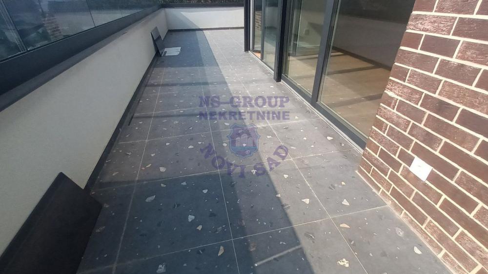 Slika 11 - Fantastican petosoban stan na Bulevaru Patrijarha Pavla!