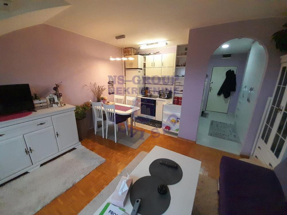 Slika 2 - Odlicna garsonjera na Novom Naselju!