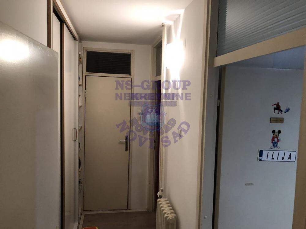 Slika 5 - Odlican troiposoban stan na Limanu 4!