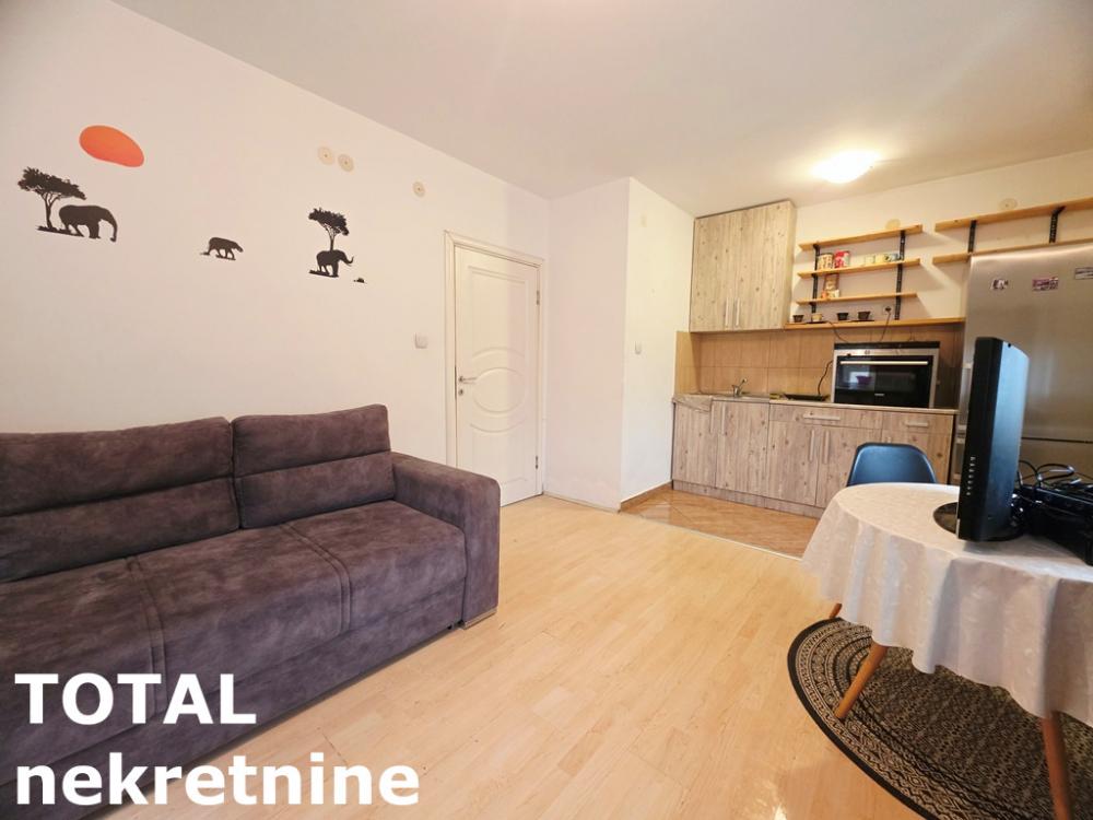 Slika 2 - Stan,NOVI SAD,ADICE,kv: 28.00, € 80000, ID: 1102478