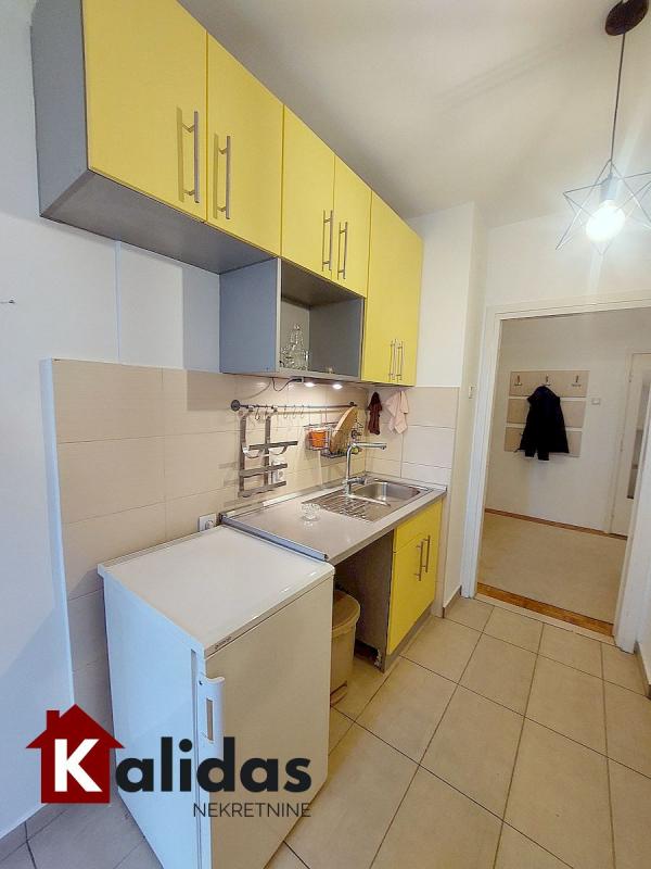 Slika 10 - Stan,NOVI SAD,LIMAN 3,kv: 74, € 205800, ID: 1008681