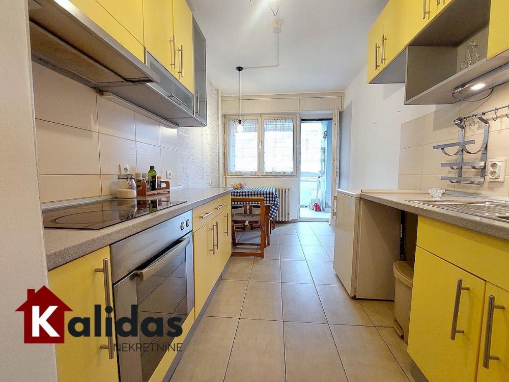 Slika 6 - Stan,NOVI SAD,LIMAN 3,kv: 74, € 205800, ID: 1008681