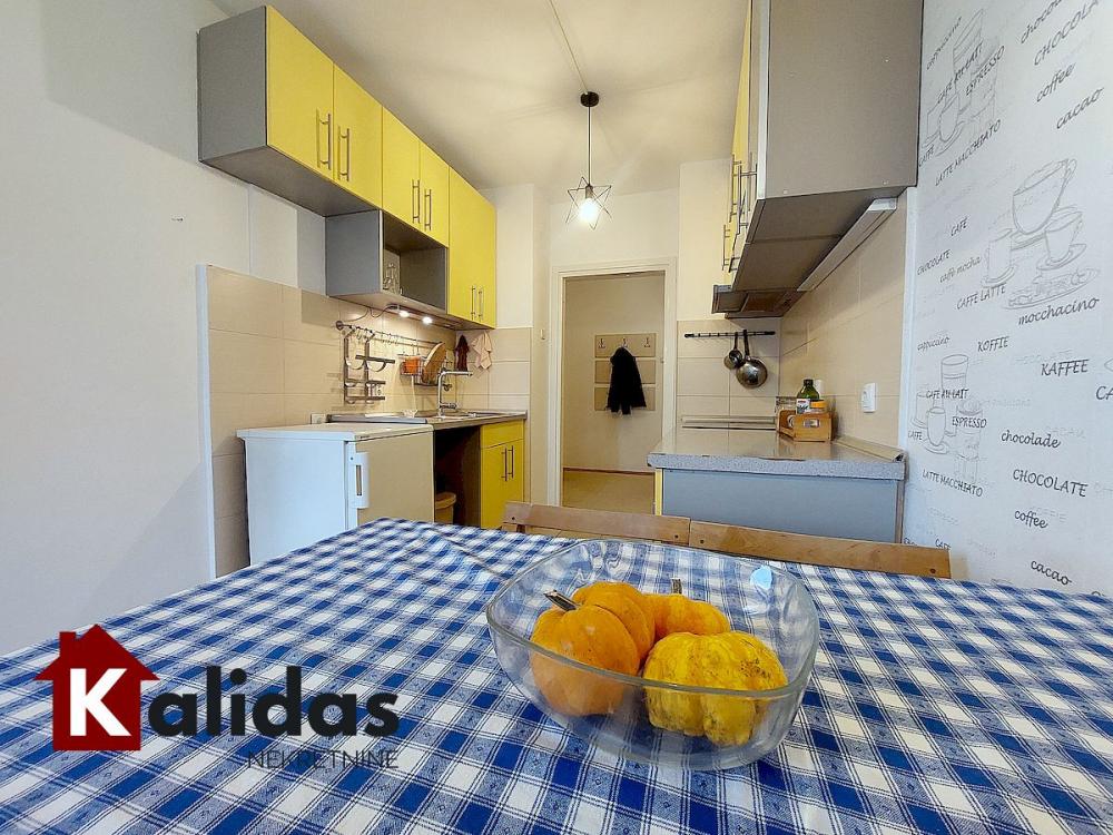 Slika 9 - Stan,NOVI SAD,LIMAN 3,kv: 74, € 205800, ID: 1008681