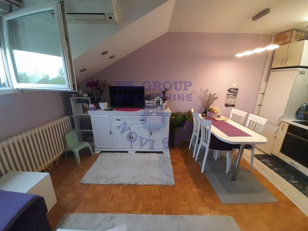 Slika 2 - Jednosoban, 29m2, Novo naselje Novi Sad, ima lift