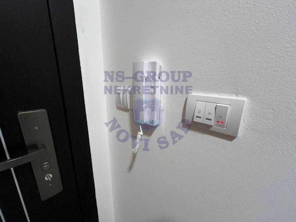 Slika 7 - Jednoiposoban, 31m2, Grbavica Novi Sad