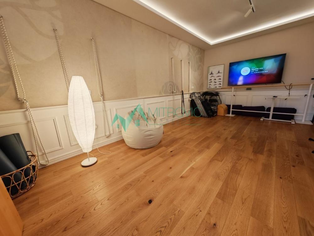 Slika 3 - Podbara, 64m2. Fantastičan dvosoban stan sa pogledom na Dunav. 