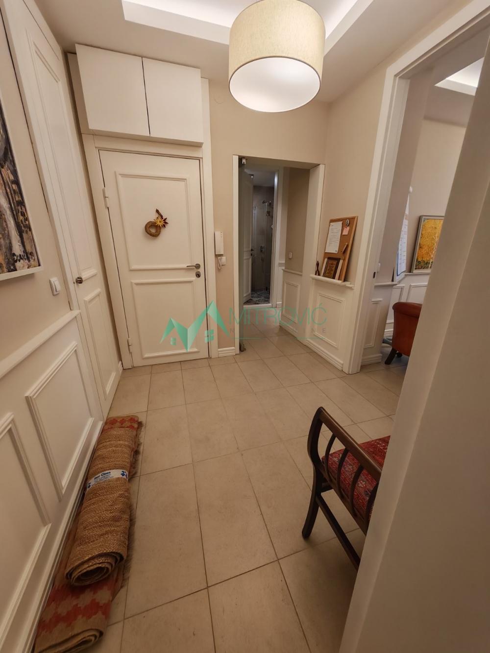 Slika 6 - Podbara, 64m2. Fantastičan dvosoban stan sa pogledom na Dunav. 