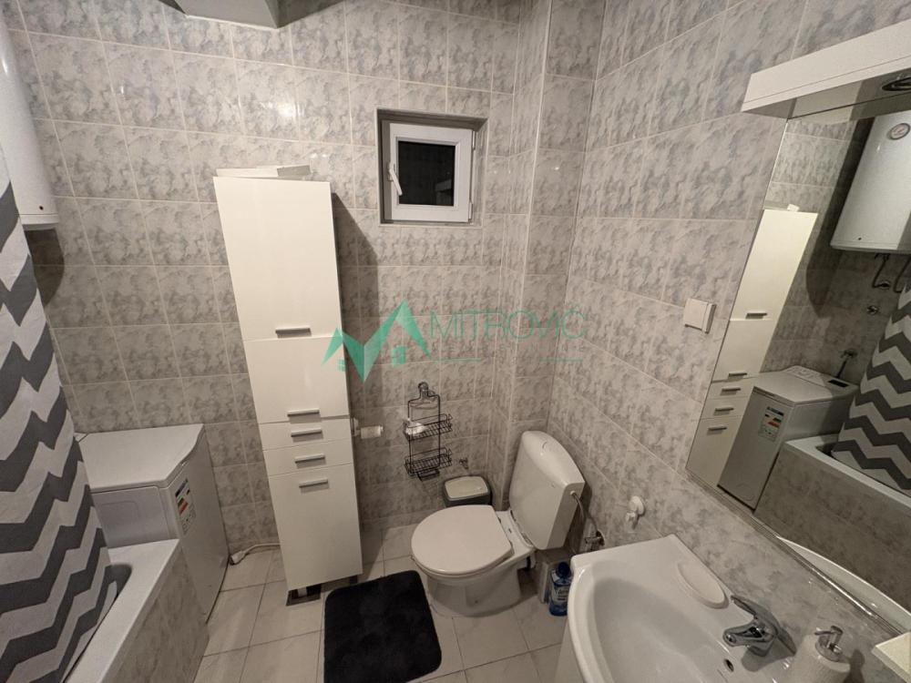 Slika 7 - Moderan kompletno namešten trosoban stan-Bulevar Evrope - izuzetna ponuda 