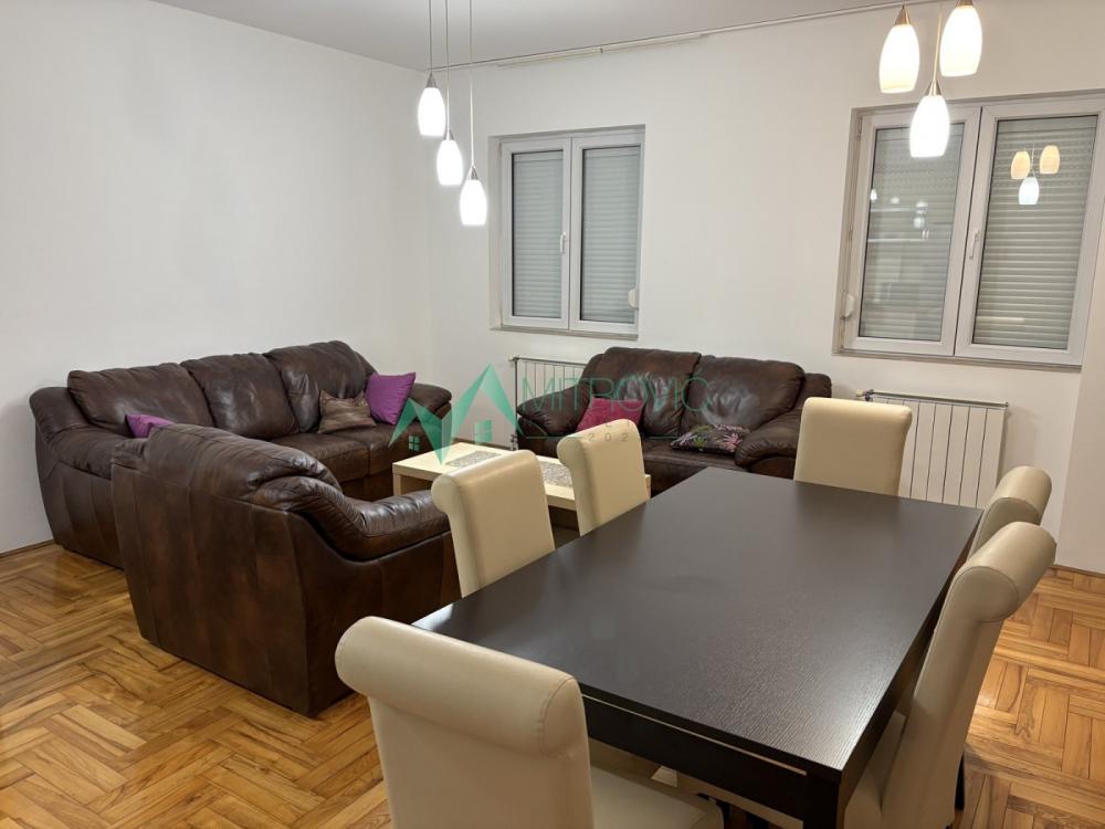 Slika 3 - Moderan kompletno namešten trosoban stan-Bulevar Evrope - izuzetna ponuda 