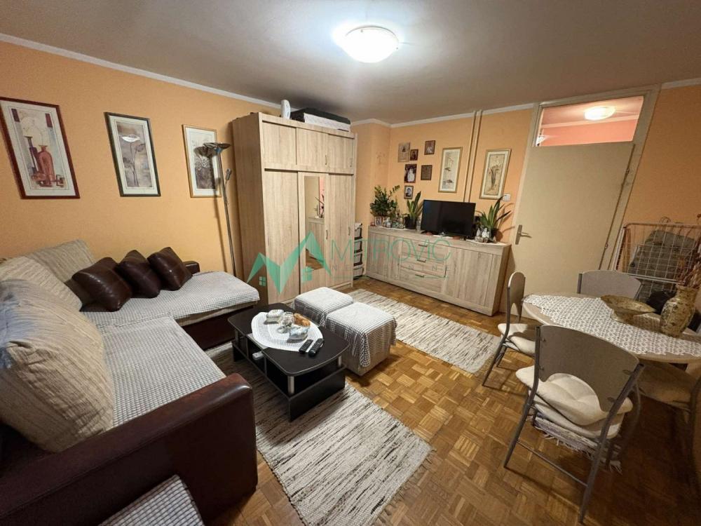 Glavna slika -Novo naselje-Šarengrad, jednoiposoban stan-48m2-izuzetna ponuda