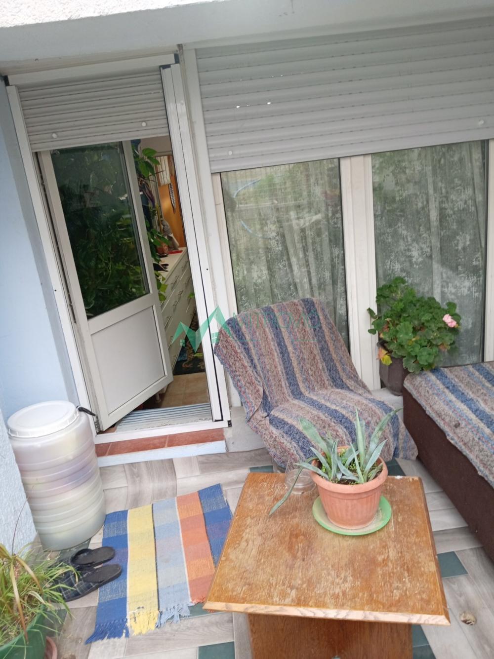 Slika 10 - Prodaje se funkcionalan trosoban stan u neposrednoj blizini Bulevara Oslobodjenja.