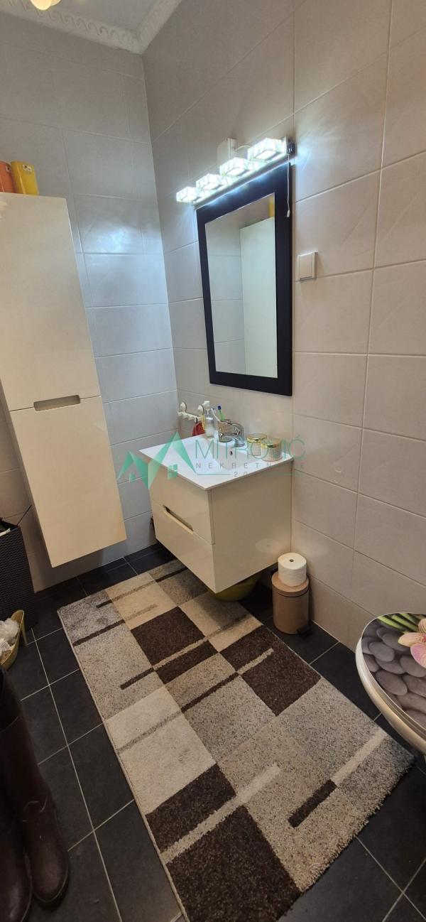 Slika 11 - Na prodaju četvoroiposoban duplex stan površine 120m², sm