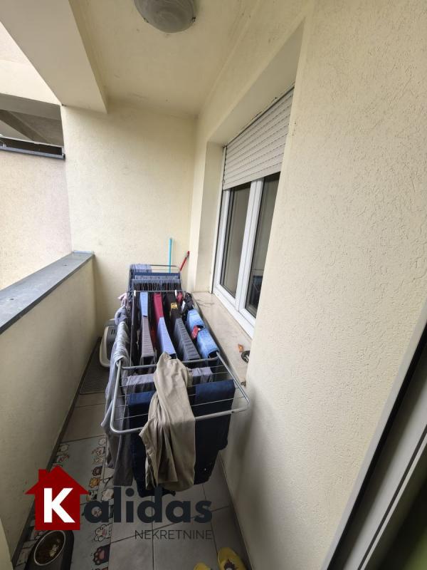 Slika 0 - Stan,NOVI SAD,SAJAM,kv: 40, € 123600, ID: 1008680